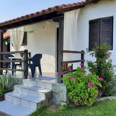 Anestis * Торони